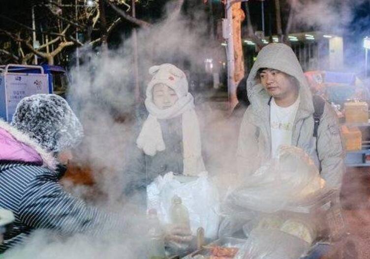 城市的夜归人的句子唯美