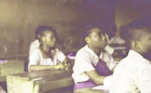 初中学生综合素质评语(精选180句)