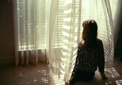 自找的难过，就别和别人说你有多难过