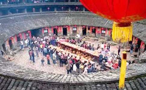 描写风俗的作文15篇