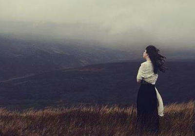 当痛触及到心，眼泪便会流下来