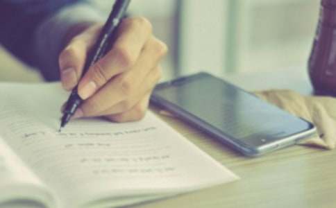 多彩假日作文12篇（优秀）