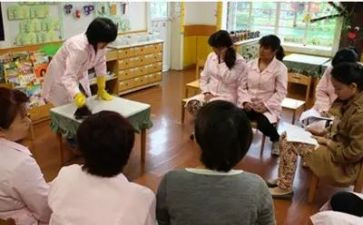 保育员月培训计划5篇