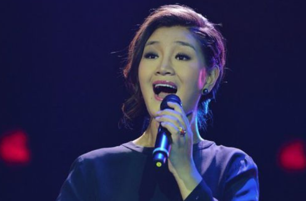 降央卓玛最好听的30首：《吉祥藏年历》等(经典又好听)