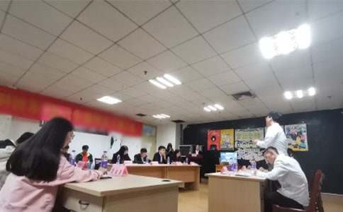 善意的谎言辩论赛通用15篇