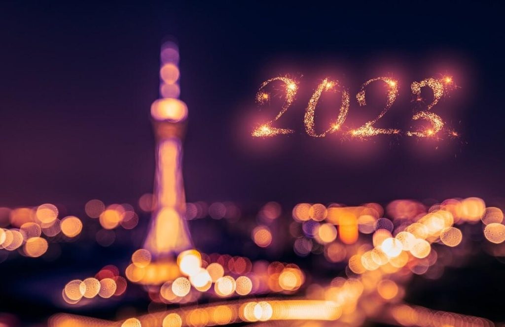2023新年文案简短唯美句子(适合过年发的新年文案)