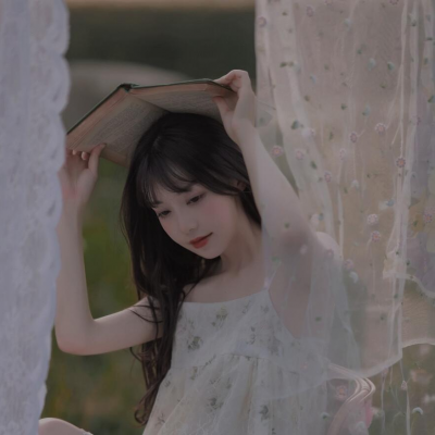 女生小清新脱俗头像