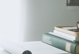 六万人确诊，上亿人禁足：疫情，给了所有人三个信号