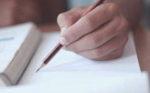 【精选】新鲜事作文四篇