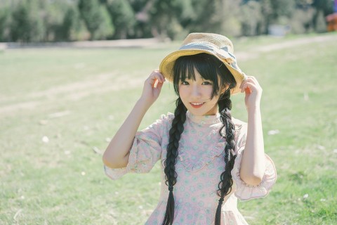 爱情甜蜜的女生微信网名