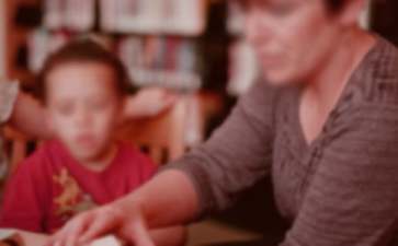 中班幼儿幼师评语