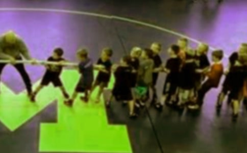 拔河总动员六年级作文