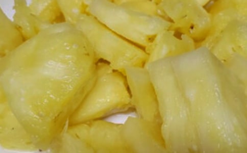 甜菠萝的小秘密三年级作文