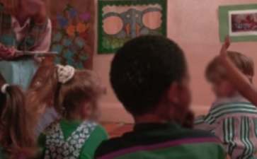 幼儿园大班社会说课稿常用的标志含反思