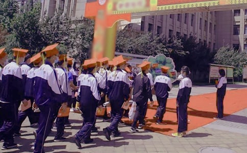 提前的成人礼五年级作文