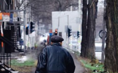 卖饼的大叔小学700字作文