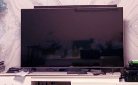 电视机前的一家初一作文650字