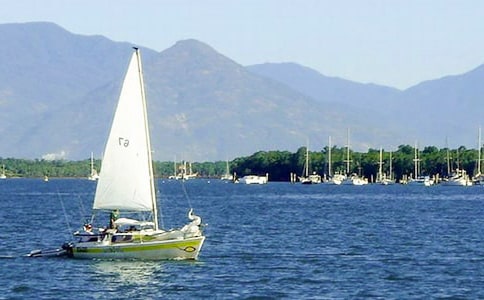 第一次坐帆船二年级作文