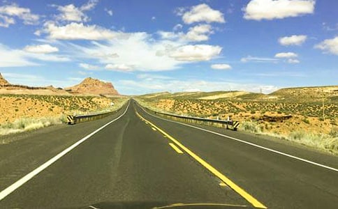 第一次骑车上公路四年级作文