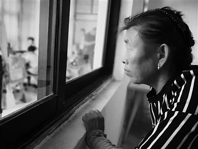 描写女子清冷的句子 古代言情形容高傲清冷女生长相的句子