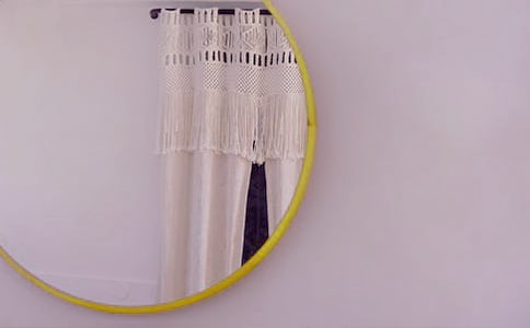 镜子里的我六年级优秀作文500字