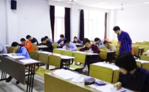 实用的语文考试反思作文三篇