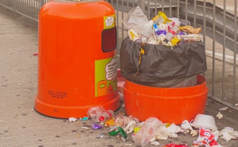 垃圾快乐高二作文