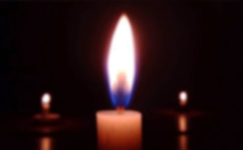 无私奉献的蜡烛作文4篇