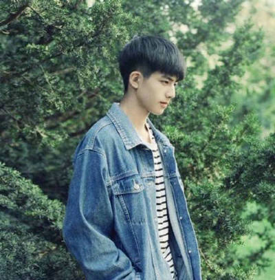 纵使灰飞烟灭，也要刹那光明，如果再选一次，我不会有第二个答案2