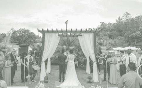 婚礼证婚人致辞模板