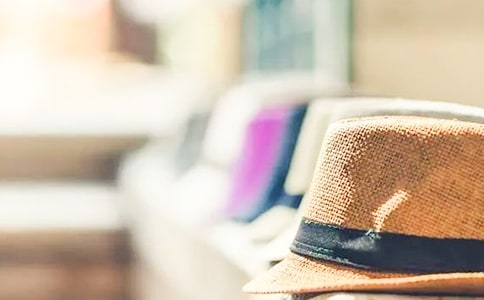 帽子下的羽毛皮鞋初三750字作文