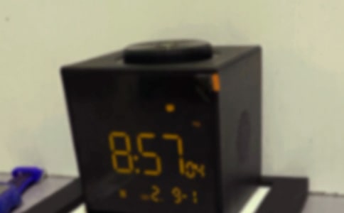 我心爱的小闹钟五年级作文