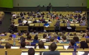 大学生励志名言集锦