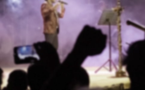 有关偶像的作文300字四篇