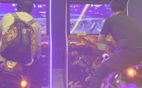  四驱赛车给我带来了欢乐小学生作文