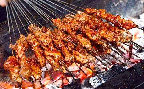 吃烧烤三年级作文五篇