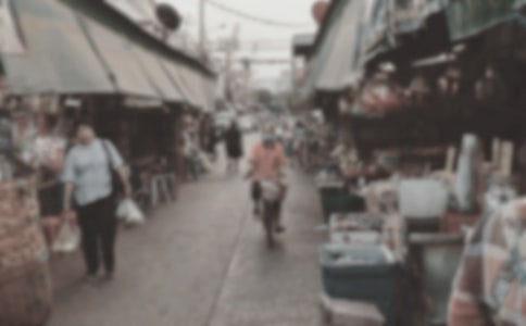 跳蚤市场三年级学生作文