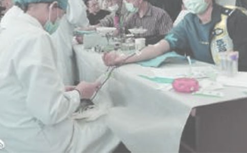 爱心无国界献血续生命初二作文