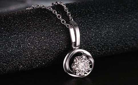 彩琴仙子之魔缘项链六年级作文