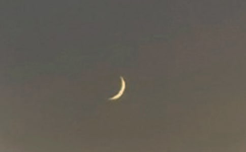 【精品】写月亮的作文汇编5篇