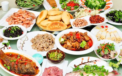 谁念盘中餐初二作文