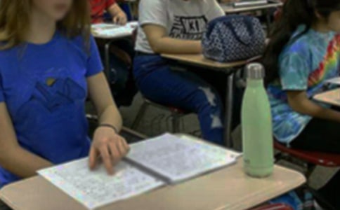 初中学生写过年作文的优秀范文：过年的习俗