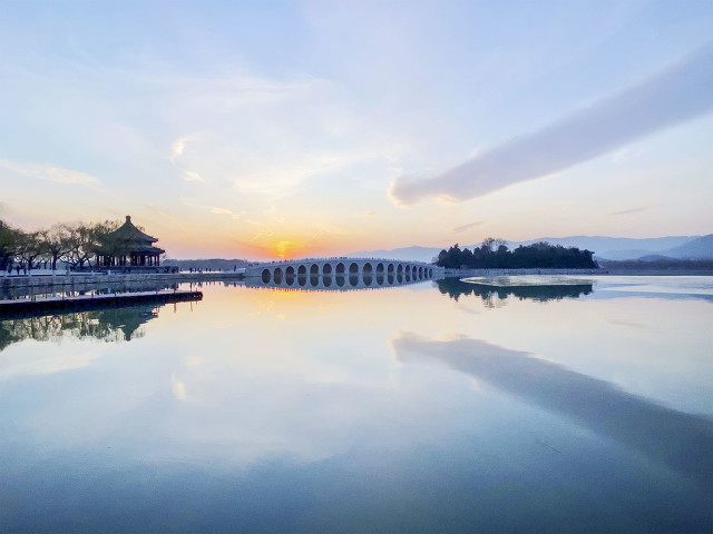 拟人句小兔子 拟人手法描写小白兔