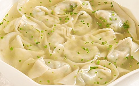 高一优秀作文 ：藏在馄饨里的爱