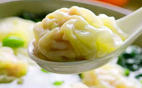 卖馄饨的老婆婆初一作文