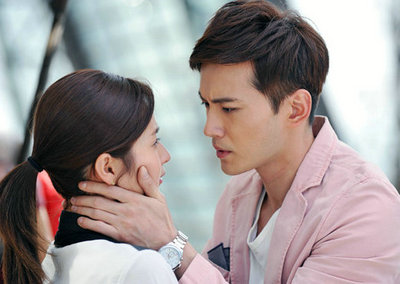 任滚烫烧遍全身，蒸腾凝结成水，从眼眶涌出来1