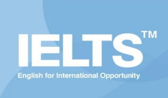 传统治贪婪自私雅思作文范文