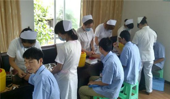 弟弟打针优秀作文