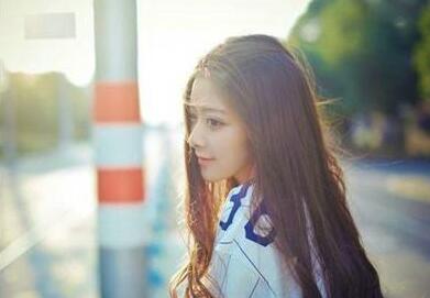 坦然面对生活经典句子名言，坦然面对的释怀的句子