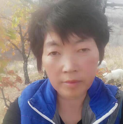 可爱的堂姐牧羊瞬间